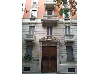 Roomgo IT - Posto letto in doppia città studi BED IN TWIN ROOM(20sqm!)., Pta Venezia - Citta Studi - Lambrate - 550 € al mese