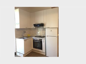 Roomgo IT - TRILOCALE PER STUDENTI IN TOTALE PRIVACY, Forlì - 250 € al mese