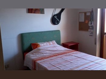 Roomgo IT - posto letto in camera singola, Torrevecchia-Sacchetti - 500 € al mese