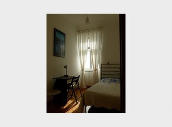 Roomgo IT - STANZA  IN CENTRO PER STUDENTI/RICERCATORI, Trieste - 350 € al mese