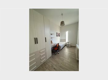 Roomgo IT - Stanza singola in affitto fronte campus a Forlì, Forlì - 350 € al mese