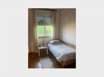 Roomgo IT - Stanza per sola ragazza, Sempione - S. Siro - Fiera - 600 € al mese