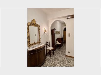 Roomgo IT - Stanze per studentesse universitarie, Verona - 400 € al mese