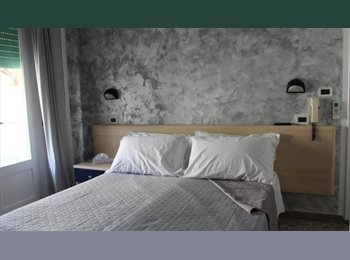 Roomgo IT - CoLiving Rimini, Riccione - 490 € al mese