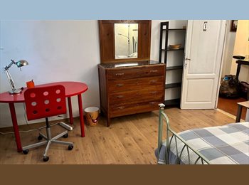 Roomgo IT - Affitto stanza singola in centro Firenze, Firenze - 480 € al mese