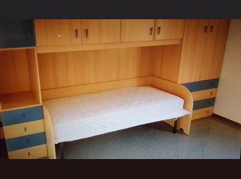 Roomgo IT - Camera singola x donne ad.ce mm2 piazzale Abbiategrasso, Navigli - Ticinese - Pta Genova - Lorenteggio - 450 € al mese