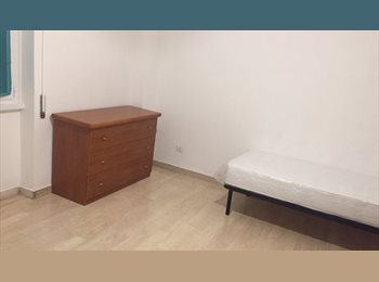 Roomgo IT - stanza singola metro A, Don Bosco-Cinecitta' - 600 € al mese