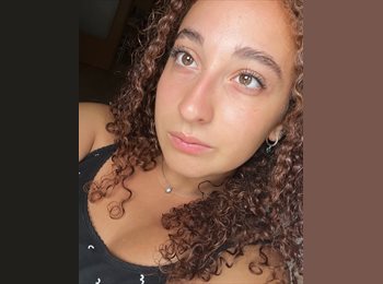 Roomgo IT - Isabella - 19 - Firenze