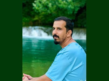 Roomgo IT - Ali Hassan - 32 - Siena