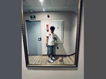 Roomgo IT - ismael - 19 - Torino