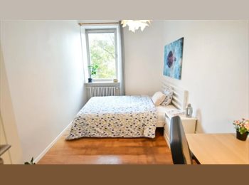 Appartager LU - Furnished Double Bedroom (13) in property with terrace | Rollingerground, Luxembourg - 905 € / Mois