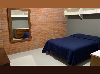 Roomgo MX - Habitación con baño privado, Guadalajara - MX$6,000 por mes