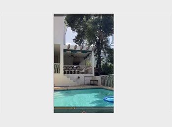 Roomgo MX - Cuarto principal en casa de lujo. Alberca, terraza, asador., Monterrey - MX$23,000 por mes