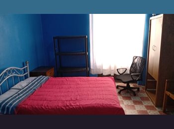 Roomgo MX - RECAMARA CHICA CONDESA CABALLEROS, Cuauhtémoc - MX$5,400 por mes