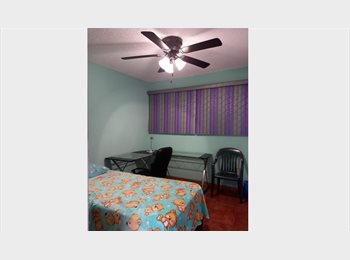 Roomgo MX - Renta de una habitación individual para el sexo femenino cercas de CUCEI y del centro histórico de G, Guadalajara - MX$3,500 por mes