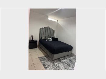 Roomgo MX - rento cuarto en jardín real, Zapopan - MX$10,000 por mes