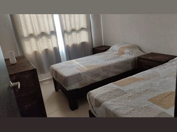 Roomgo MX - Habitación compartida en renta, Salamanca - MX$2,000 por mes