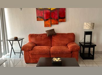 Roomgo MX -  Habitaciones en renta – Prados Vallarta , Zapopan - MX$5,600 por mes