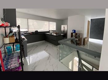 Roomgo MX - Rento cuarto en Jardines de Bellavista, Ciudad López Mateos - MX$7,000 por mes