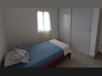 Roomgo MX - Habitación con baño privado. Solo Para Chicas, Cancún - MX$5,000 por mes