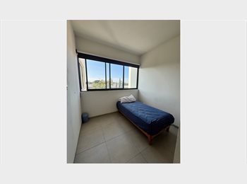 Roomgo MX - Tengo cuarto en renta en departamento compartido en Ciudad Granja cerca de Plaza Galerías, Parque Me, Zapopan - MX$5,000 por mes