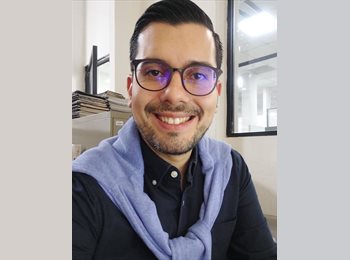 Roomgo MX - Marlon Hernández - 33 - Querétaro