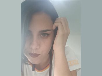 Roomgo MX - Claudia Domínguez Arcis  - 27 - Cancún