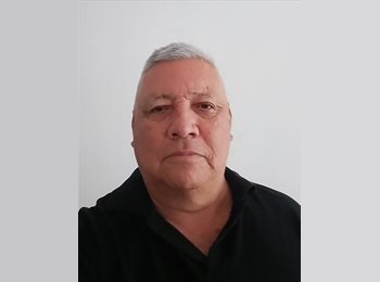 Roomgo MX - Juan Antonio - 62 - Monterrey
