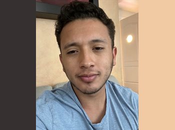 Roomgo MX - Rodrigo - 23 - Monterrey