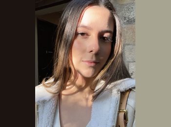 Roomgo MX - Regina - 19 - Querétaro