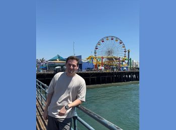 Roomgo MX - Aquiles - 25 - Guadalajara