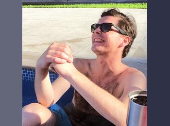 Roomgo MX - Rodrigo - 40 - San Pedro Garza García