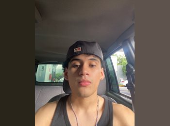 Roomgo MX - Rolando - 24 - Guadalajara