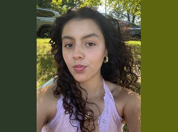 Roomgo MX - Daniela Trujillo - 20 - Santa Catarina