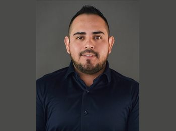 Roomgo MX - Jonathan Hernandez Fraga - 37 - San Pedro Garza García