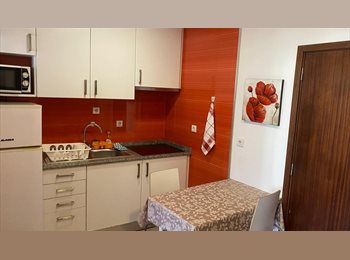 Roomgo PT - Alugo Apartamento dois quartos, Porto - 1 100 € Por mês