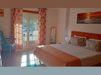 Roomgo PT - Quarto de Casal, Portugal - 500 € Por mês