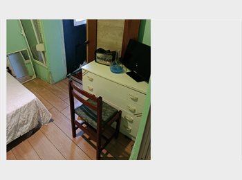 Roomgo PT - Alugo quarto em Mem Martins, Lisboa - 380 € Por mês