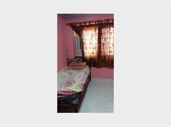 Roomgo SG - Jurong West Avenue 5, Common Room, for rent, Boon Lay - $850 pm
