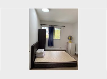 Roomgo SG -  Spacious Common Room @ Bukit Gombak, Bukit Gombak - $1,050 pm