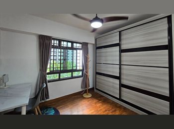 Roomgo SG - Renovated Big Size Common Room, Boon Lay - $900 pm