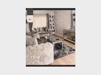 Roomgo UK - Small Box room, Prescot - £400 pcm