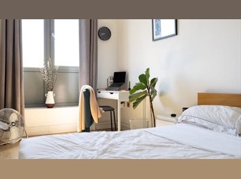 Roomgo UK - Large, Bright & Well Connected E1, Shadwell - £1,300 pcm