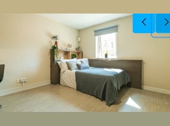 Roomgo UK - Oxford court accomodation new room tenant, Hulme - £196 pcm