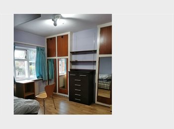Roomgo UK - Double room for rent Aylesbury, Aylesbury - £650 pcm