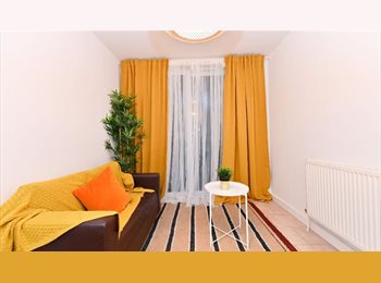 Roomgo UK - Room 1, Centurion Close, N7 8UJ, Barnsbury - £1,050 pcm