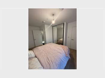 Roomgo UK - Tenancy Transfer Available, Chinese Quarter - £758 pcm