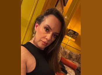 Roomgo UK - Emily O Loughlin  - 37 - Liverpool