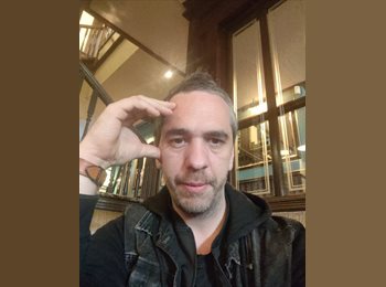 Roomgo UK - Marcell Svegel - 34 - Bournemouth