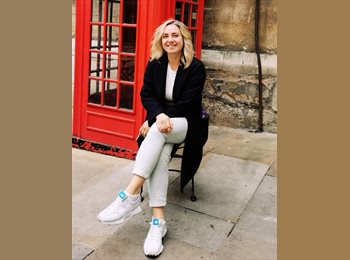 Roomgo UK - Egija - 34 - Burgess Hill